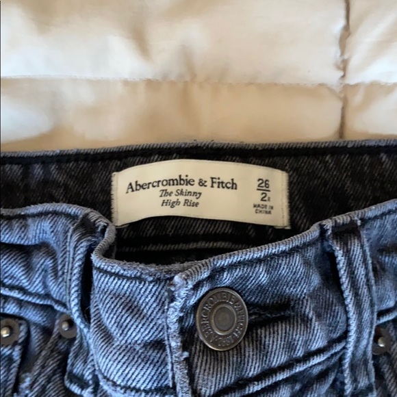 Abercrombie Women’s jeans - Picture 1 of 4